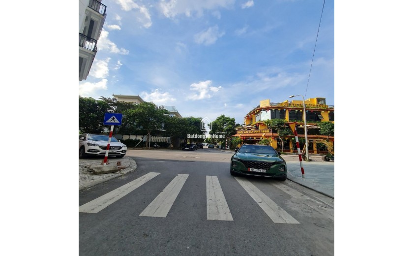 Cho thuê Shophouse Thuận An Central Lake 93m2 5 tầng. Đã hoàn thiện.